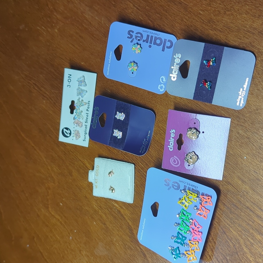 NWT Claire's Earring Bundle 14 pairs!